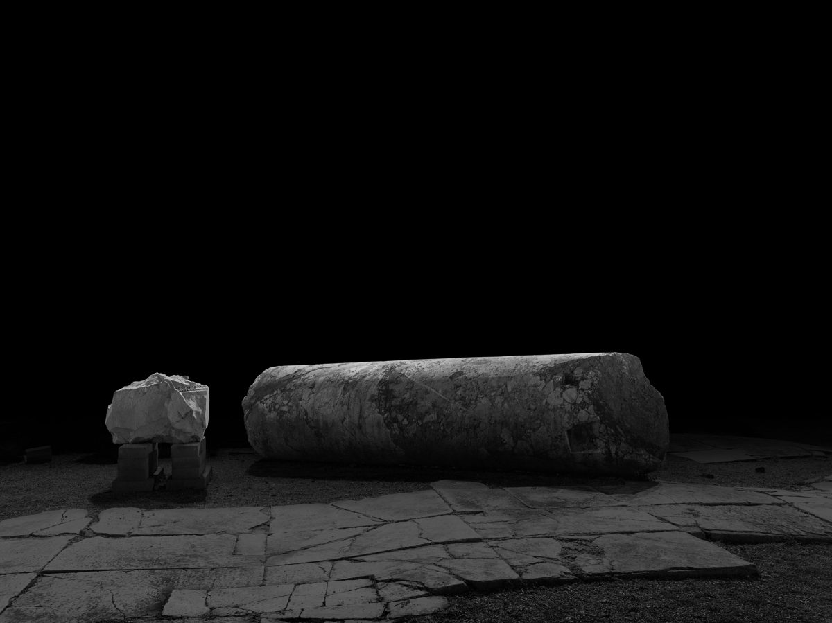 Lieve_Beumer's tweet photo. 'Enduring Generations' @NadavKander @FlowersGallery https://t.co/DTHR9fm7tT