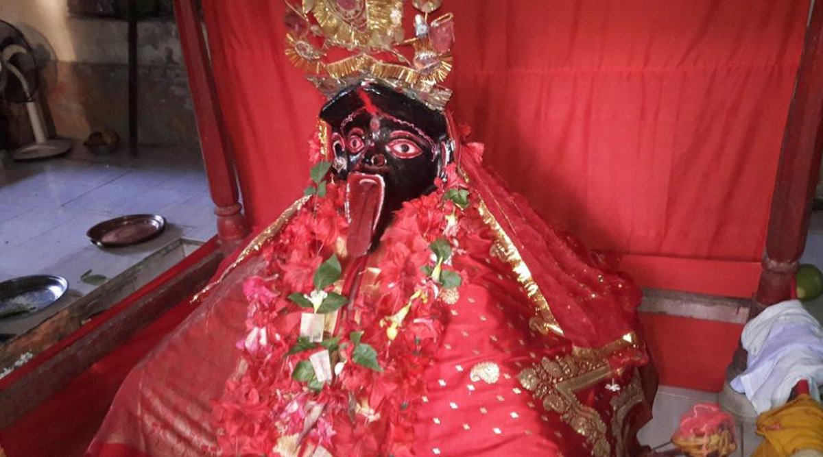 taslimanasreen's tweet photo. Just learned. 'Jeshoreshwari is regarded as one of the 51 Peeth of Sati; according to the belief, it is where the various parts of Sati's body are said to have fallen, in the course of Shiva's Rudra Tandava. Jeshoreshwari represents the site where the palm of Sati fell.' https://t.co/BwdyuPTPvy