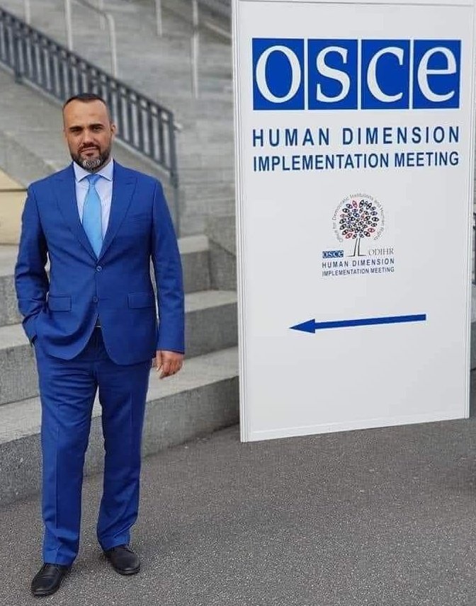 HumayraBakht's tweet photo. #IzzatAmon, an activist &amp; defender of Tajik #migrants, detained in #Russia. Russian authorities talk about his deportation to Tajikistan. Russia should stop deportation of #Tajik_activists to #Tajikistan
@freedomnoworg @freedomhouse @OSCE @AmnestyEECA @davidakaye @CRDEurasia @hrw https://t.co/Elj3RUtF5n