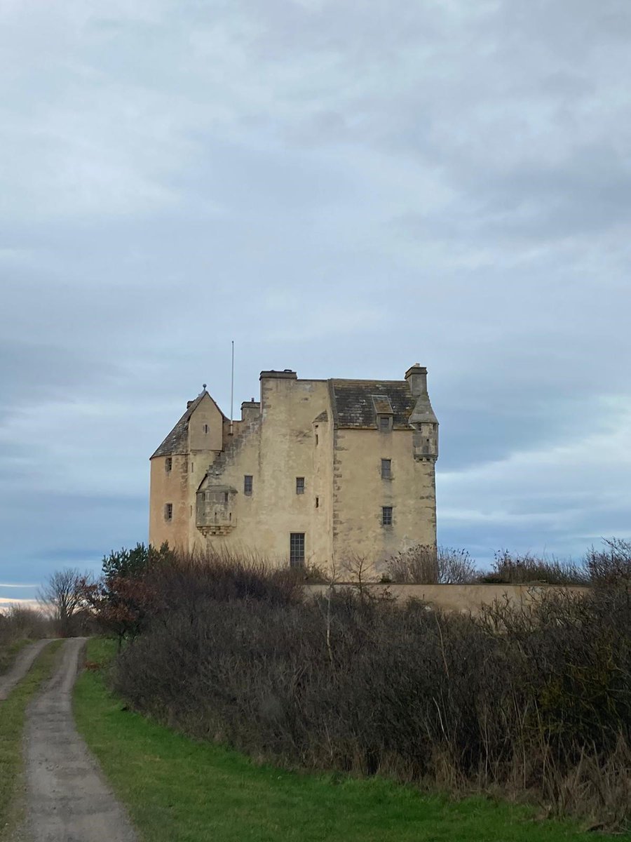 WestoxCocoon's tweet photo. This week we were back taking Desalination Cocoon salt ion samples of this stunning 1590 Ballone Castle #solublesalts #westoxcocoon #desalination #poultice https://t.co/Zh8b9sTlj9