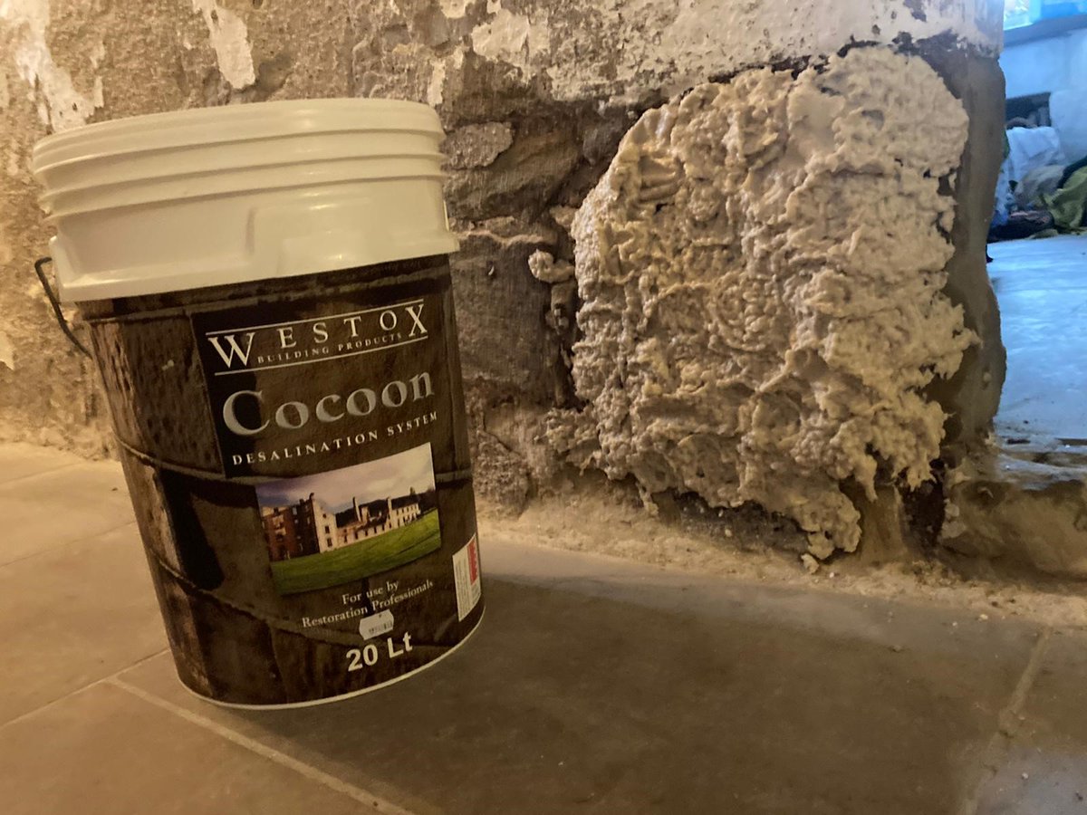 WestoxCocoon's tweet photo. This week we were back taking Desalination Cocoon salt ion samples of this stunning 1590 Ballone Castle #solublesalts #westoxcocoon #desalination #poultice https://t.co/Zh8b9sTlj9