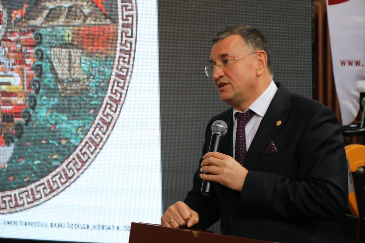 Lütfü Savaş