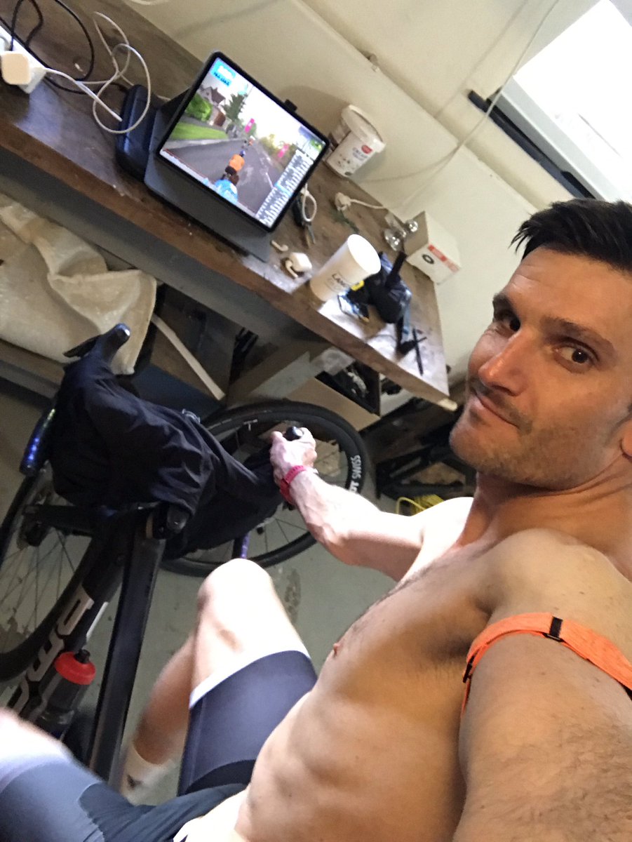 RD_murray's tweet photo. Happy 
Focused
Less Distracted ✌️

@TeamSA2020 #Tokyo2021 #Driven #enduringperformance #Olympics #Triathlon #ALLIN @RedBullZA #bmc  #texaco https://t.co/14TbUWqeCf
