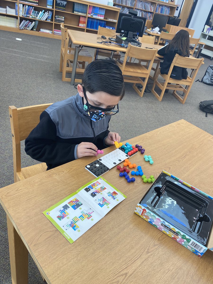 SESMrsSharon's tweet photo. First in person Focus session in over a year!!!! 🥳 There is nothing digital that can replace hands-on thinking games to strengthen visual and logic skills! @SEdolphins https://t.co/d8sy12MFRg