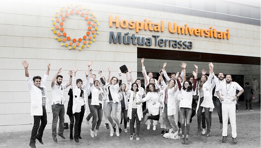 Molta sort  als futurs #residents que avui us presenteu al #MIR2021! 💪
Entreu al nostre web per conèixer les places que ofertem en les 27 especialitats i les 2 unitats docents multiprofessional. 
mutuaterrassa.com/blogs/ca/forma…