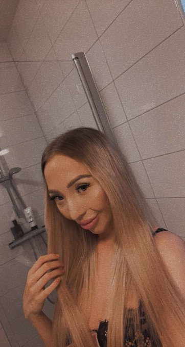 Hej fina , hoppas ni f&aring;r en bra dag! ❤️ https://t.co/iluwJ8x0fT<a href="/tag/porn"class="tags"><span>#porn</span></a><a href="/tag/naked"class="tags"><span>#naked</span></a><a href="/tag/artnude"class="tags"><span>#artnude</span></a><a href="/tag/nudeart"class="tags"><span>#nudeart</span></a><a href="/tag/onlyfans"class="tags"><span>#onlyfans</span></a>