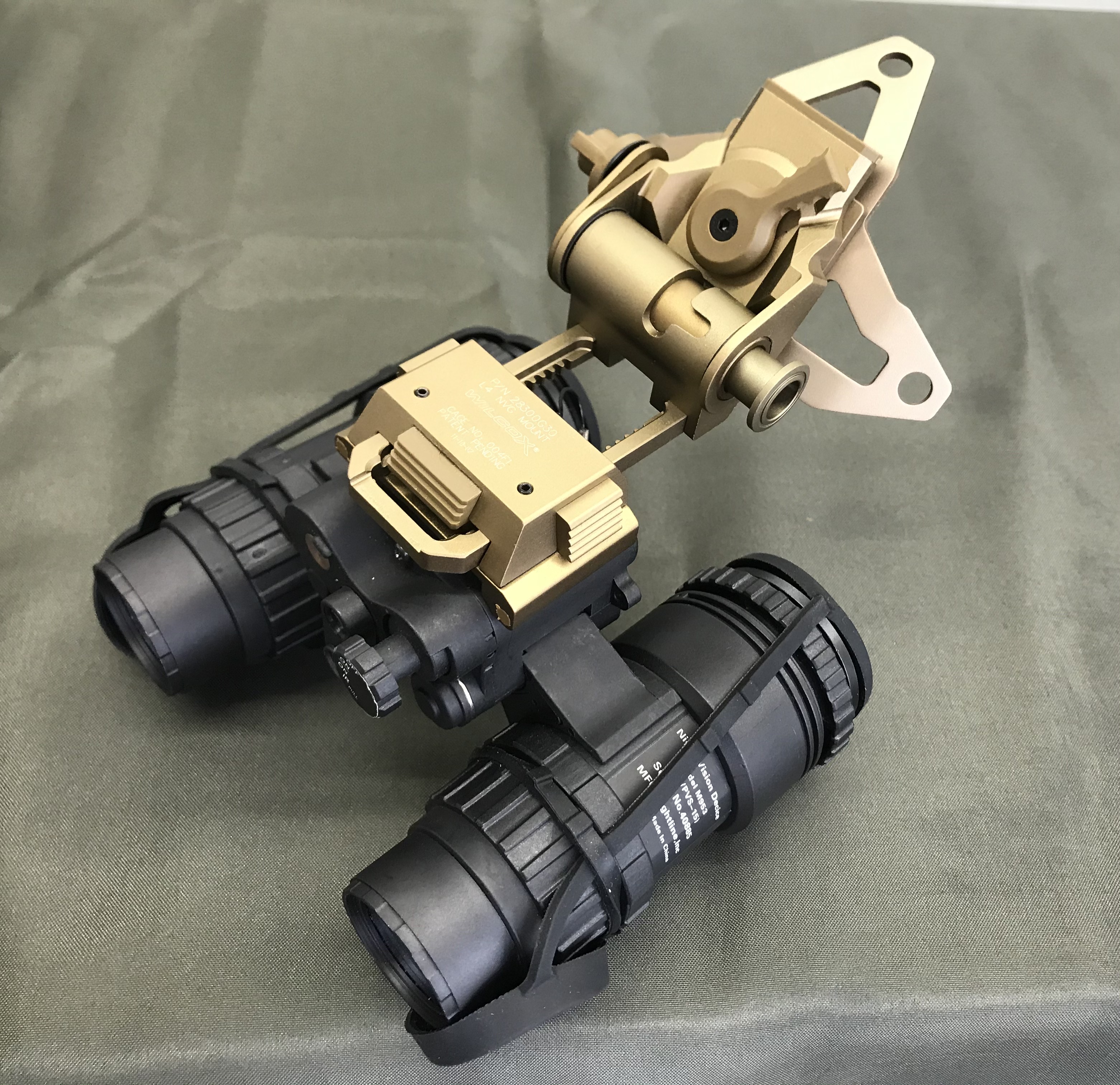 wilcox L2G05 NVG マウント 少い PVS ナイトビジョン wilcox L2G05 NVG マウント 少い PVS ナイトビジョン