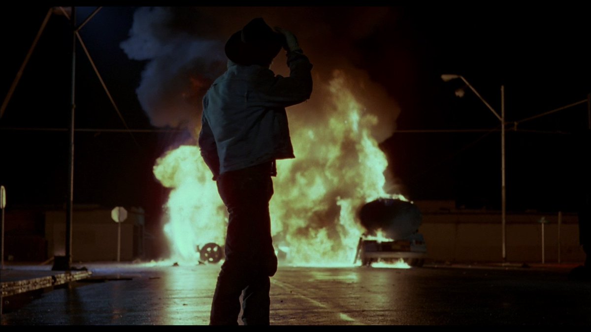 Возвращение в сумрак. Возвращение в сумрак. Сумрак фильм. Сумрак фильм 1987. С приходом тьмы 1987.