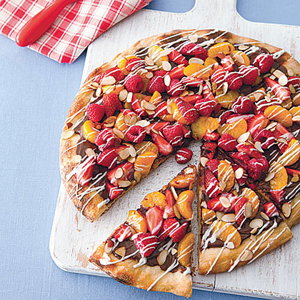 CalumMorganSWAT's tweet photo. Dessert pizza done on my @TraegerGrills make sure you use butter or non stick spray on the grill first so it doesn't stick. #BBQthrowdown https://t.co/66gzPEpakO