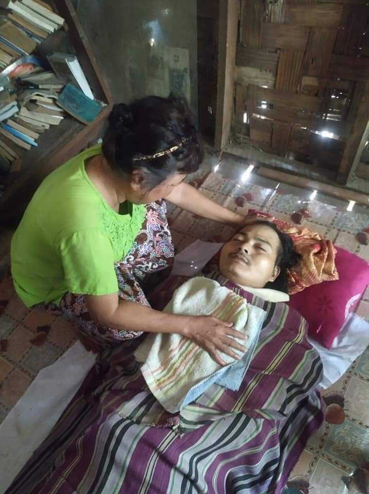 Sheila30249611's tweet image. #howmanydeadbodyneededforUNtotakeaction  
#whathappeninginmyanmar 
#Match27
#fuckingmyanmarmilitarycoup 
1:45