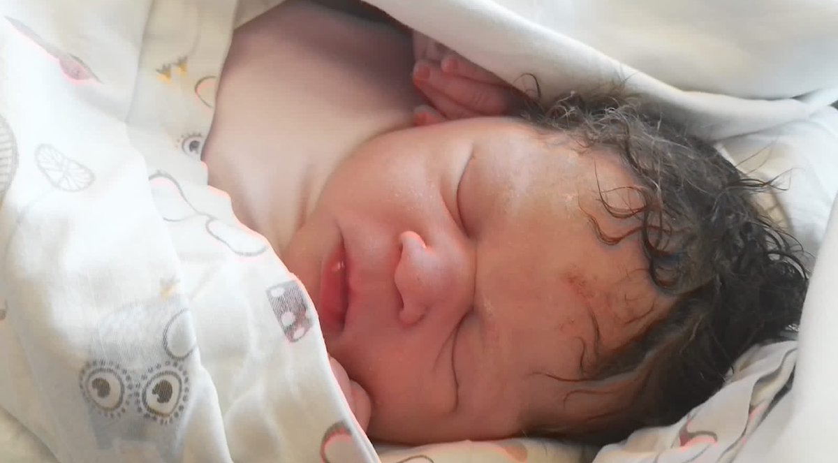 A__Naza's tweet photo. #CurrentStats
Zostałam ciocią 👶😍🥰♥️
Moja siostrzenica Ammara♥️😍 https://t.co/h43pW9H2XB
