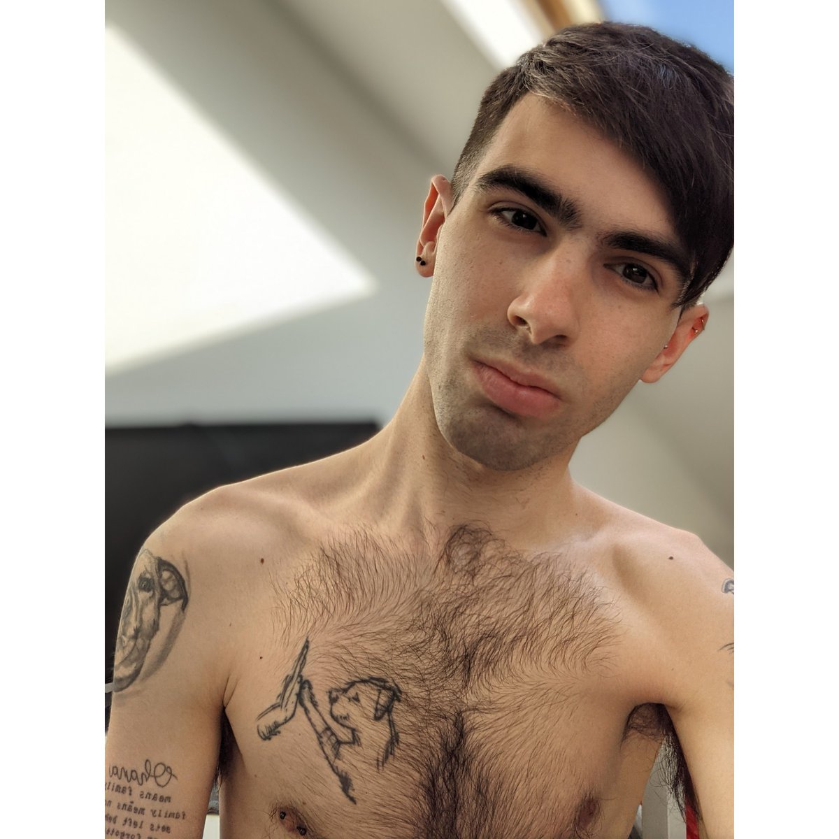 ScottieLewis97's tweet photo. It's the weekend why bodyclock, let me have lay in for once π€£ βοΈπ#selfie #bodyclock #nolayin #gay23 #GAY #lgbt #gayuk #gayotter #gaywales #gayguy #piercings #lgbt #gayhairy #weekend #upandrepeat #brightandearly https://t.co/xBqWvezx83