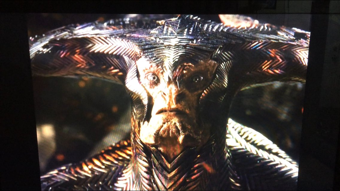 NLittletent's tweet photo. We need Zack Snyder to come back and give us this Justice League trilogy. Give us more of those sympathetic villains and evil tyrants lord Snyder #RestoreTheSnyderVerse #ForAutumn https://t.co/JCfGWelZSq