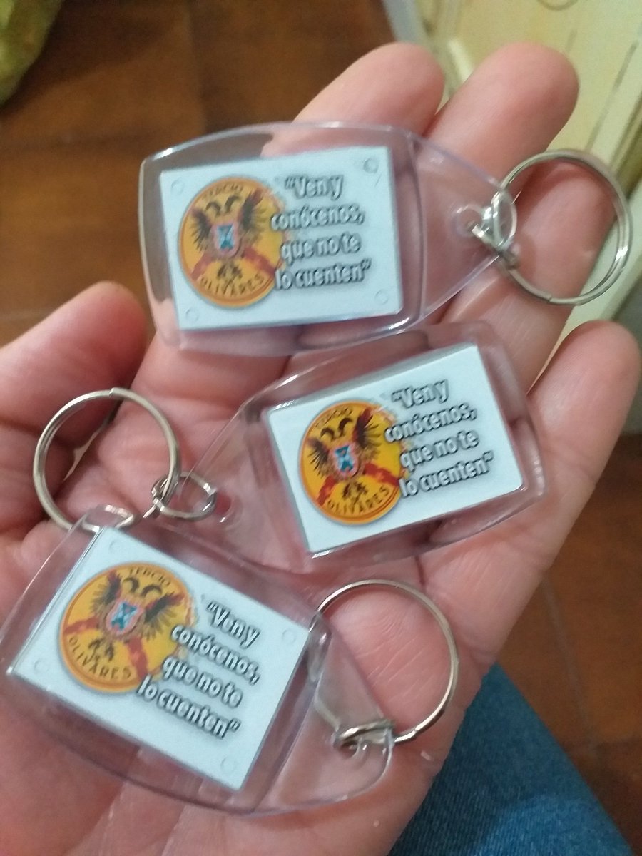 PicoMene's tweet photo. Muchas muchas muchísimas gracias por acordaros de nosotras.
Es muy difícil buscar y enfrentarse a la "perfección ", pero hay que tener muy en cuenta lo que es perfección para cada uno.
No hay "varas" para medir eso.
#marca #picomene https://t.co/1JrWmzoZBa