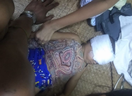 spring21MM's tweet photo. In #Thamine, Mayangone Ward 2, a One-year-old child was shot in the eye by terrorists.
@SRSGVAC
@save_children
@UNICEF
#ViolenceAgainstChildren
#SaveChildren
#WhatsHappeningInMyanmar
#Mar27Coup https://t.co/eYGHLNNLpL