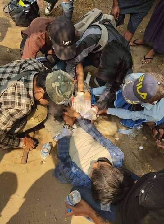 Tw // Pakokku Region: Brutal crackdown on Pakokku protest rally, mass shooting and murdering by Terrorists caused THREE shot DEAD and casualties unknown yet. #WhatsHappeningInMyanmar #AntiFascistRevolution2021