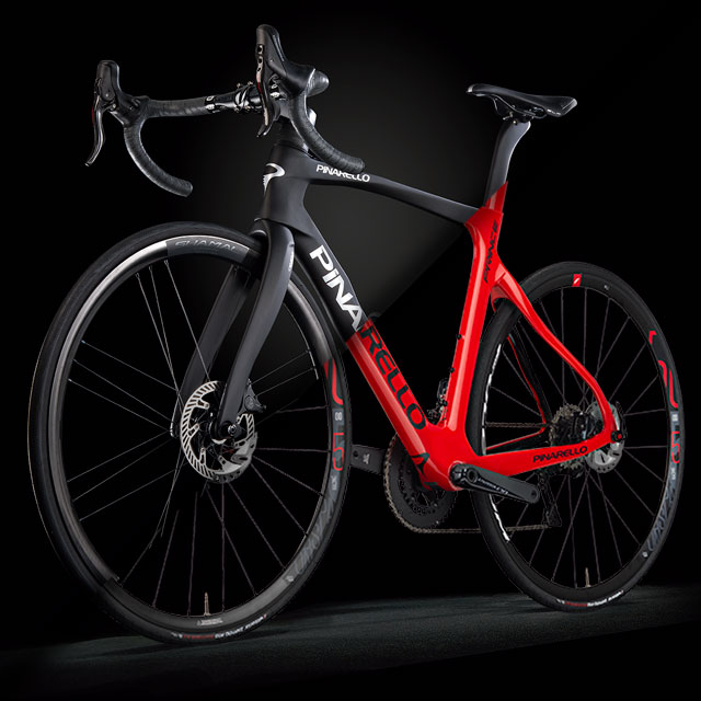 Pinarello_es's tweet photo. ¿Negro o Rojo? ¿Cuál es el tuyo?

Producto en stock con montaje a la carta.
Visita https://t.co/tYAj0Q3Iqv para más detalles!

#iconmakers #pinarello  #pinarelloprince #princeisback #mostbike https://t.co/JIORXpOatb