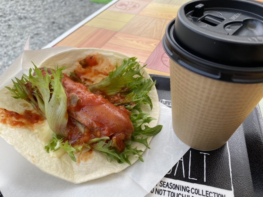 トルティーヤチーズドッグ