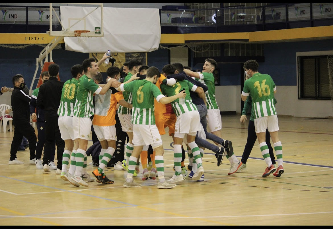 A seguir sudando la camiseta para dejarla en lo más alto a por los 3 puntos de Granada mucho Betis B futsal 💚💚💚⚽️⚽️⚽️💪💪💪