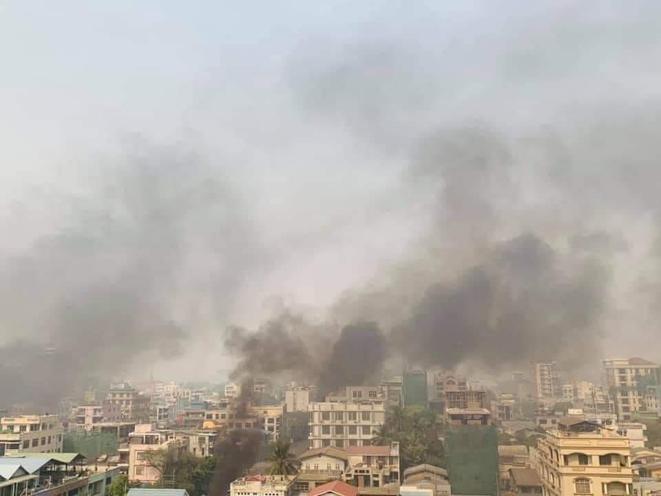 Mandalay Myanmar is like a battlefield now, you can see smoke everywhere. 
The whole sky is clouded with smokes from gunshots &amp; teargas ,sound bombs .

ANTIFASCIST REVOLUTION
#AntiFascistRevolution2021
#Mar27Coup
#WhatsHappeningInMyanmar