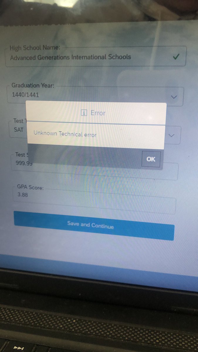 Maya_Banaja's tweet photo. @Aramco @Saudi_Aramco        السلام عليكم. عند محاولتي للتقديم على برنامج الابتعاث الجامعي لغير الموظفين و عند الوصول لصفحة معلومات المدرسة و SAT و قياس تظهر هذه الرسالة و يغير العلامة المدخلة. أرجو المساعدة. https://t.co/qiCM68N7kP
