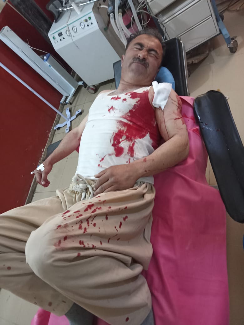 SajidMir_Pak's tweet photo. #CM_GB_Khalid Khursheed must review #Police_Team after two consecutive incidents in Gilgit.
#All Safe City CCTV Cameras must be functional within 24hrs.
@AbdulKhalidPTI
@jamilnagri
@abdulrahmanbuk
@ShabbirMir
@Zafar_7777
@ZeeshanAlamQur4 https://t.co/2trqSKzhHh