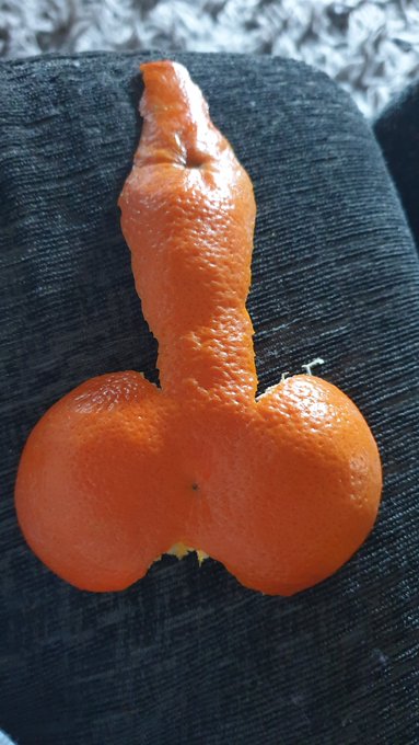 Good morning everyone just had lovely juicy orange. Look what I've done with the orange peel. Cock on