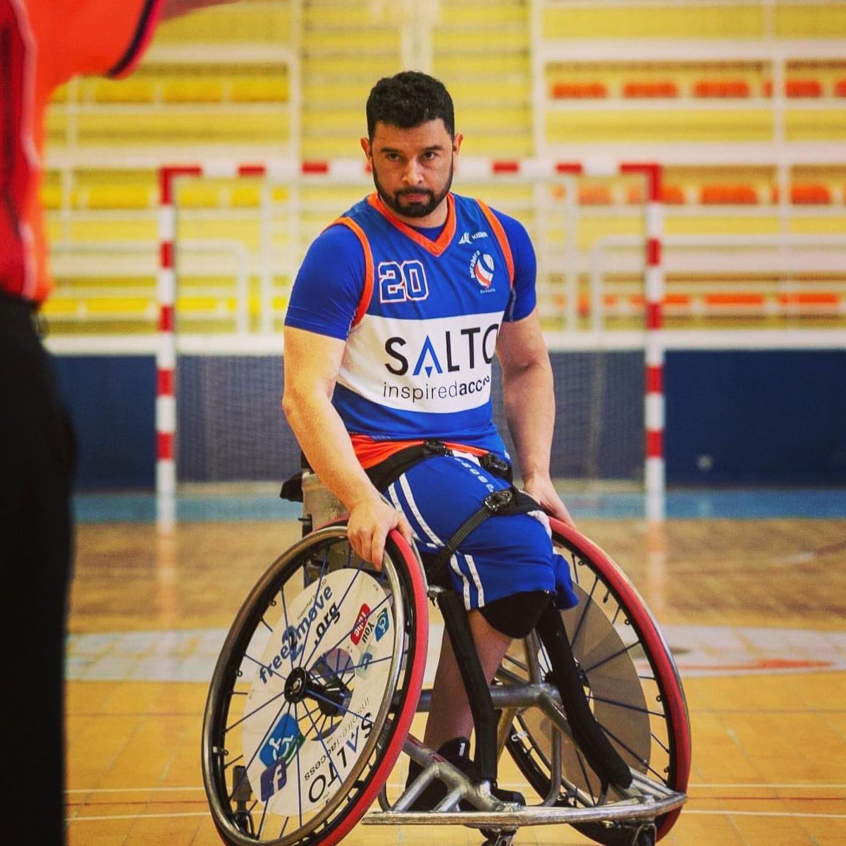 free2move.org tweet media