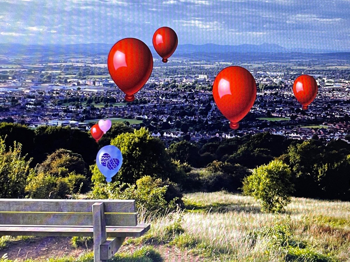 HollieGazzardT's tweet photo. 🎁 LAST CHANCE 🎁
🎈 If you haven't got your balloon for our #Easter Virtual Balloon Race then please do so ASAP! Help us fill the virtual skies over #Gloucester and raise vital funds to address #domesticabuse and #stalking. 🎈

Go to: https://t.co/B2yVnCIw3G https://t.co/kkTx5dAZHD
