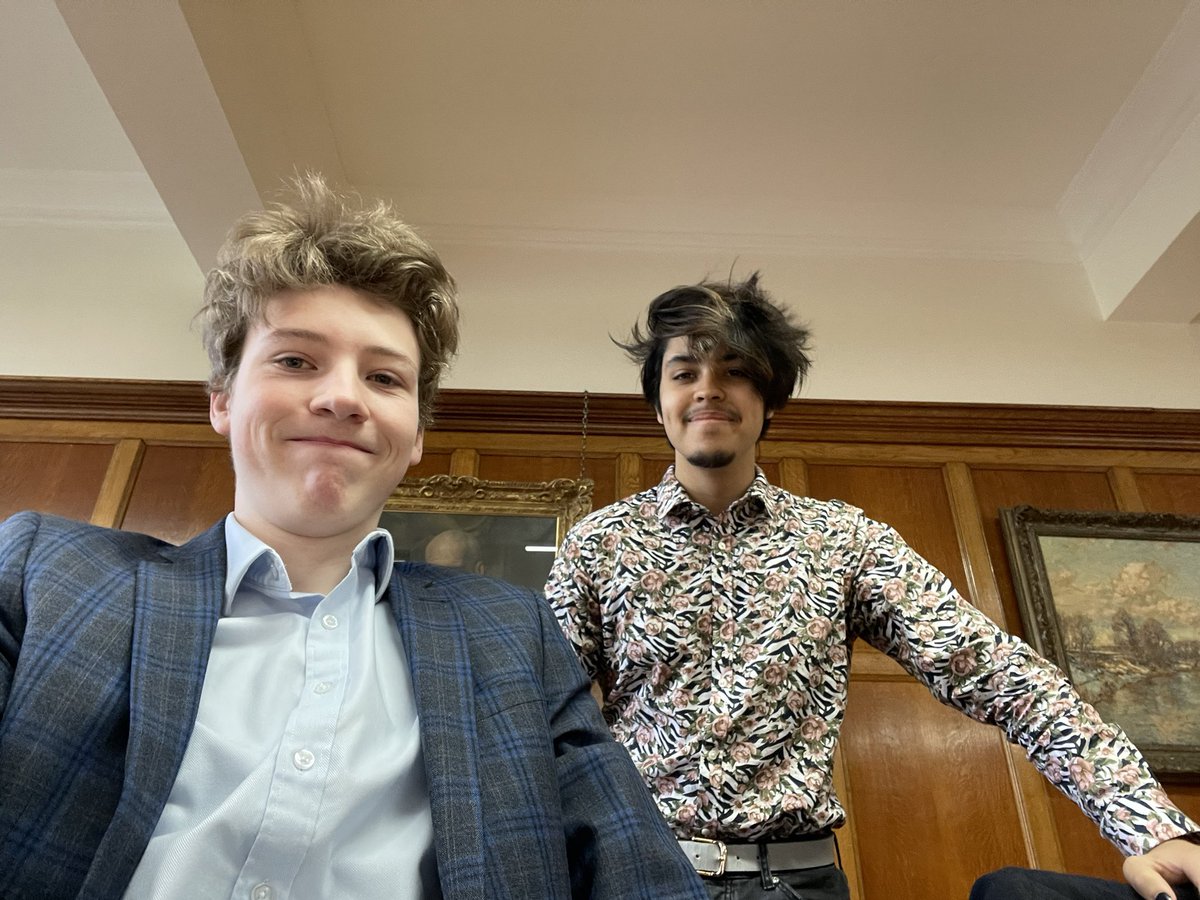 bgs_debate's tweet photo. And we’re off! First ever virtual debating competition at Durham! 2 experienced teams and 4 novice teams entered. Best of luck all. https://t.co/adrmQqlfK6