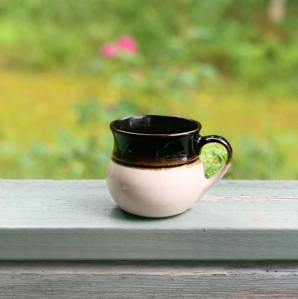 Unionroasted's tweet photo. Hello, weekend!🙌 Saturday thoughts... We know what coffee you like, but what about other sustainable brands? To start the conversation, we want to share 5 sustainable food delivery brands that we love...👌🌎
https://t.co/WMBTYARYdp
#sustainablebrand #unionroasted https://t.co/04qQalu8yL