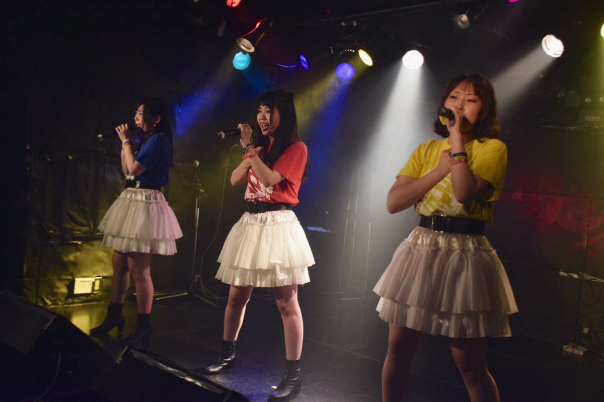 Sinquacious_'s tweet photo. 私たちのラストライブ‼️
『Sinqulcircus vol.10』
配信チケットは本日20:00に販売終了となります📝

視聴は23:59までとなっておりますので配信チケットをお持ちの皆様はお見逃しないようご注意ください⚠️

✅https://t.co/wZpnvlHtoy

#しんくる
#しんくるさーかす
#葉月真衣 #寺島あかり #小松由里子 https://t.co/HwdqN1umqL