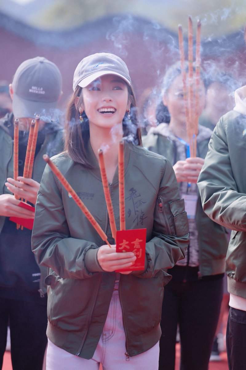 CHAn_agassi's tweet photo. See ya Cheng LingSu 😆😊
#XingFei
#TheFlyingFox https://t.co/6yxynqaUED