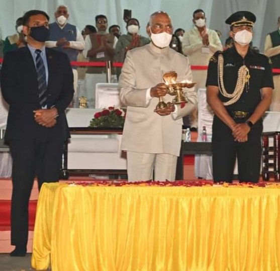 राष्ट्रपति महोदय श्री रामनाथ कोविन्द जी के अस्वस्थ होने की सूचना मिली । मैं उनके शीघ्र स्वस्थ होने की कामना करता हूँ।
<a href="/rashtrapatibhvn/">President of India</a> <a href="/BJP4India/">BJP</a>