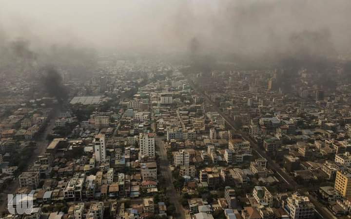 SnowMashimaro's tweet photo. #WhatsHappeningInMyanmar 
#SaveMyanmar
#SaveMandalay https://t.co/B7gC2ZPthP