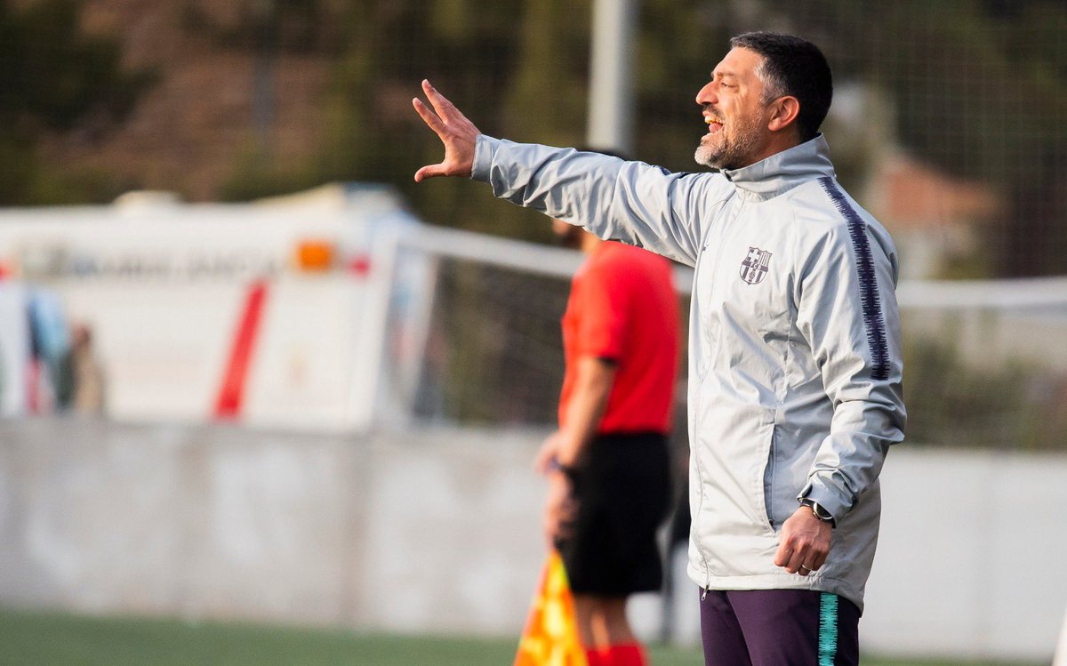 tayyabito's tweet photo. [THREAD] 
Analysing García Pimienta's FC Barcelona B positional play against UE Cornellà https://t.co/CwZg9K0xDJ