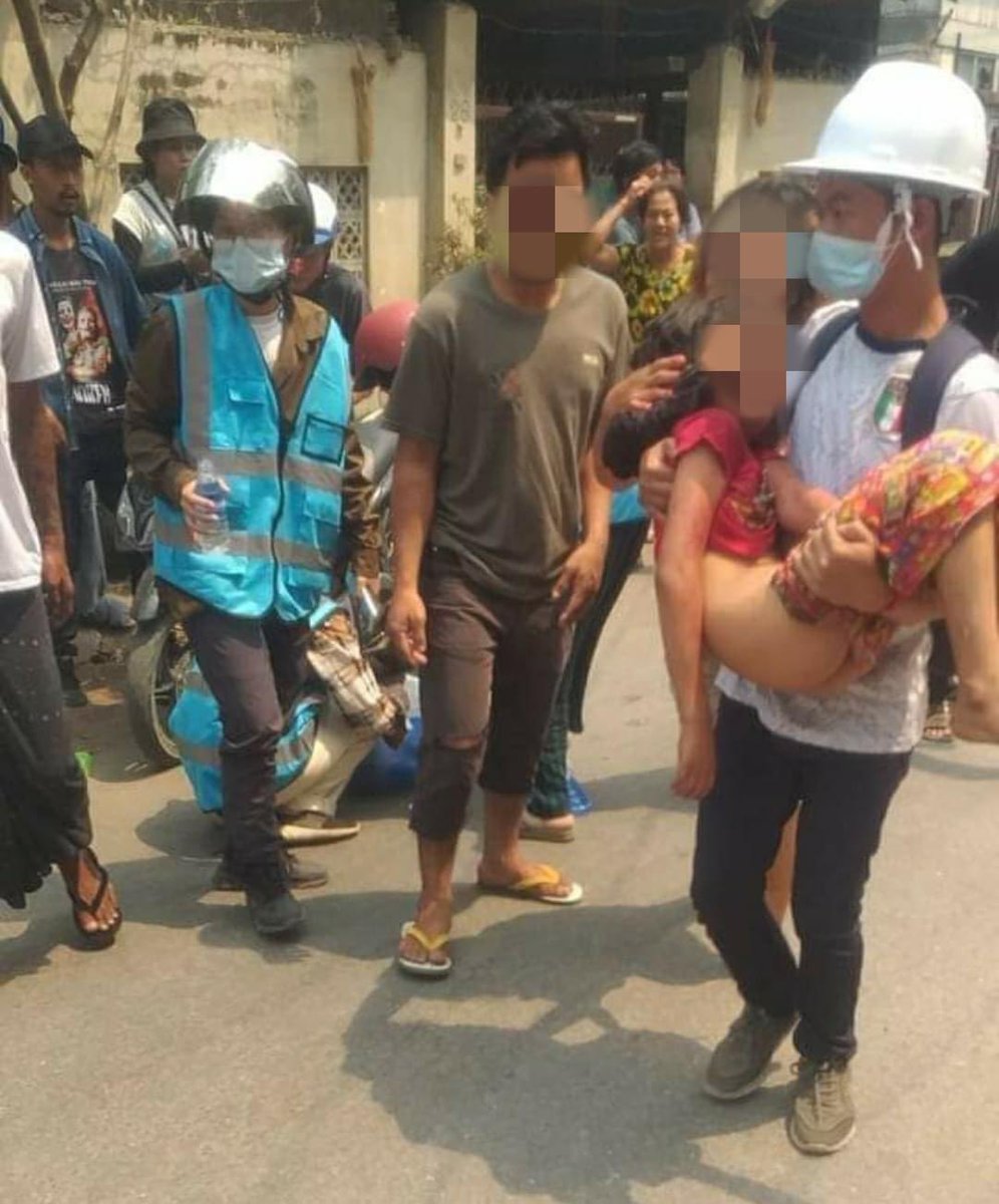 This 5-years-old boy died. 

#WhatsHappeningInMyanmar #MilkTeaAlliance #Mar27Coup #AntiFascistRevolution2021