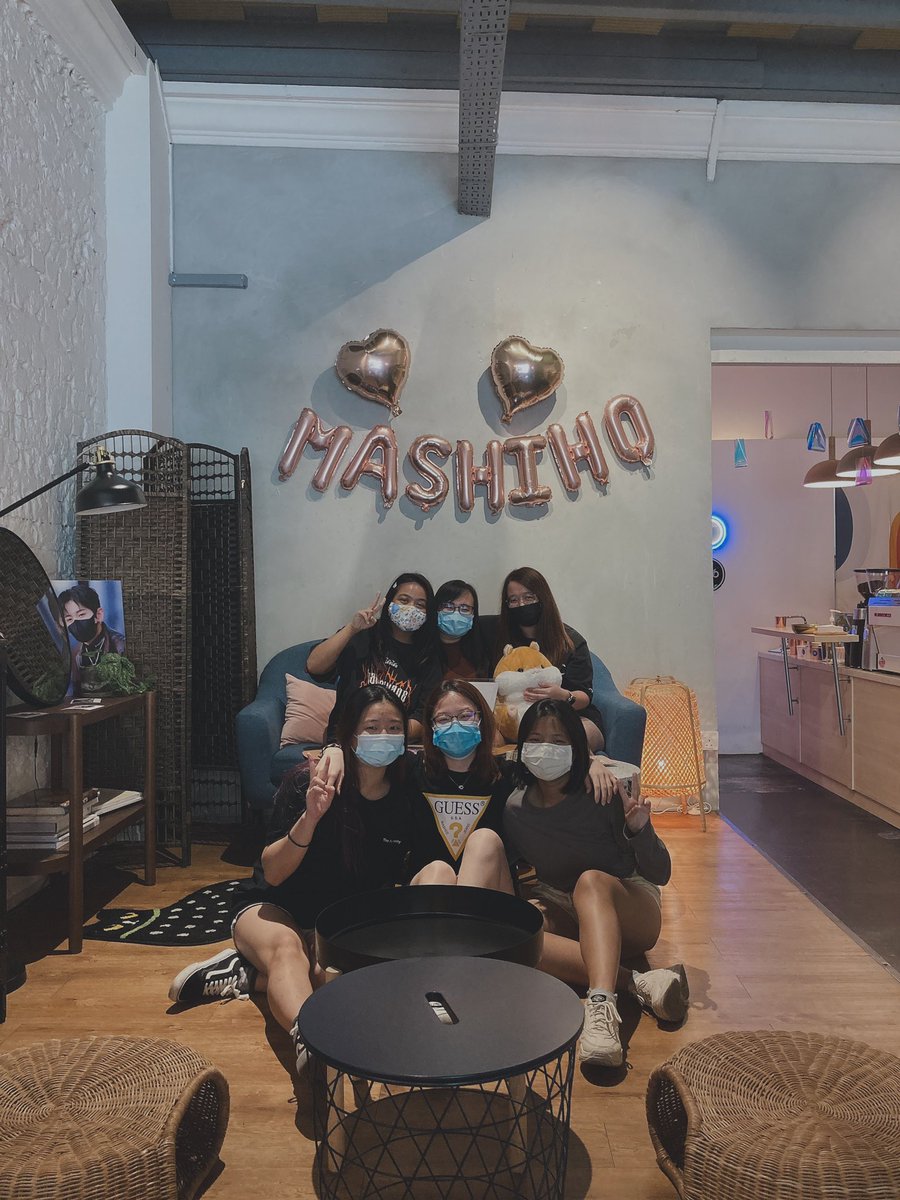 warmilktay's tweet photo. had lotsa fun at my first TREASURE cafe event 🥰 

@treasurekyuu @990421_chs @Michellensm 

thank you @mashihomiracle for organizing! #miraclesinmarch https://t.co/UwYipALn8Y