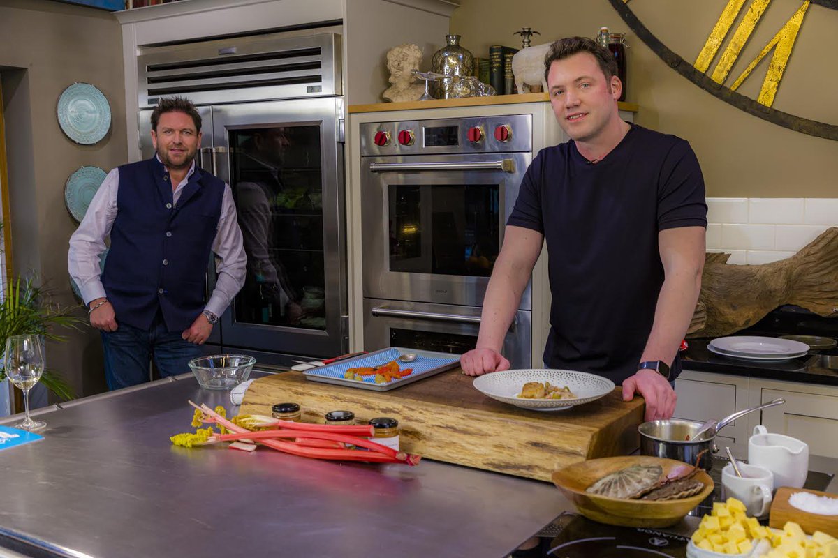 Tommy Banks tweet media