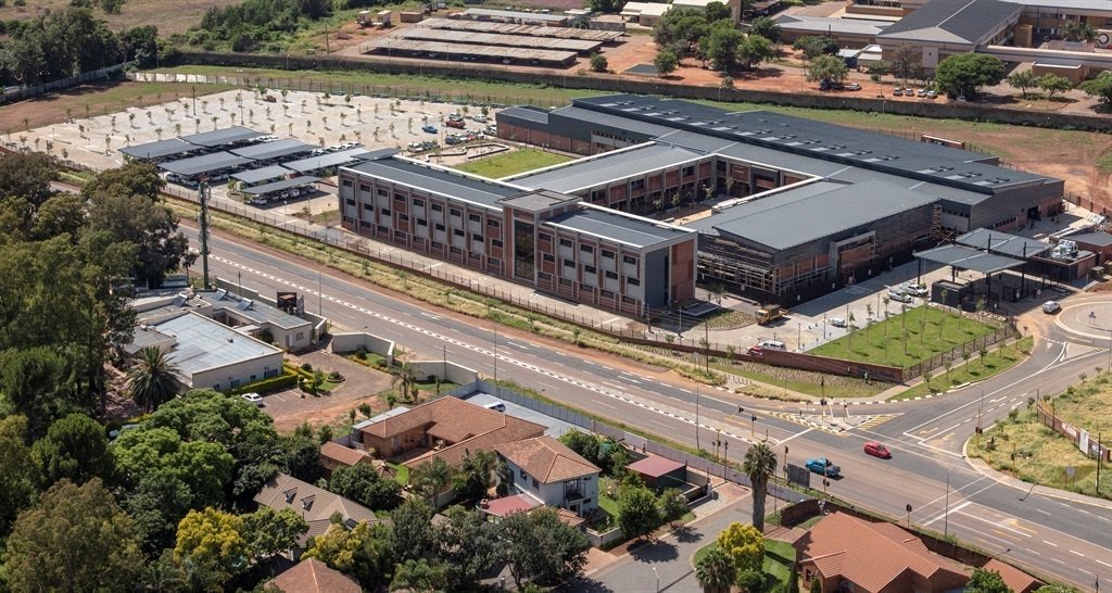 PropertyWheel's tweet photo. Solidarity has launched its new R300m #SolTech Campus in Monument Park, #Pretoria.

An accredited private technical #trainingcollege offering a range of courses, the campus was completed under budget and ahead of schedule.

Read more here: https://t.co/RlSu1N23Po https://t.co/6pXUATX4nr