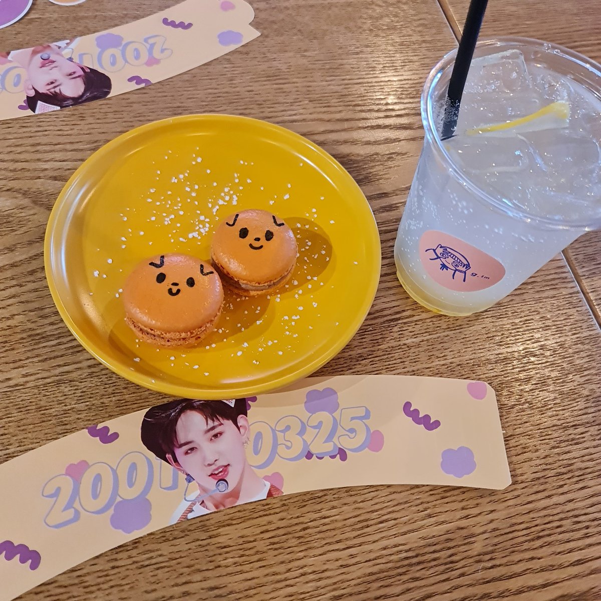 jaekyuu_'s tweet photo. brought jaehyuk along to the super cute cafe event by @mashihomiracle !! everything is so cute im in love 🥺 thanku for this pretty event ❤️
#FOR_MASHIHO_DAY
#우리_기적이_마시호
#마시호 #MASHIHO #マシホ #TREASURE https://t.co/w6oSdtGa7z