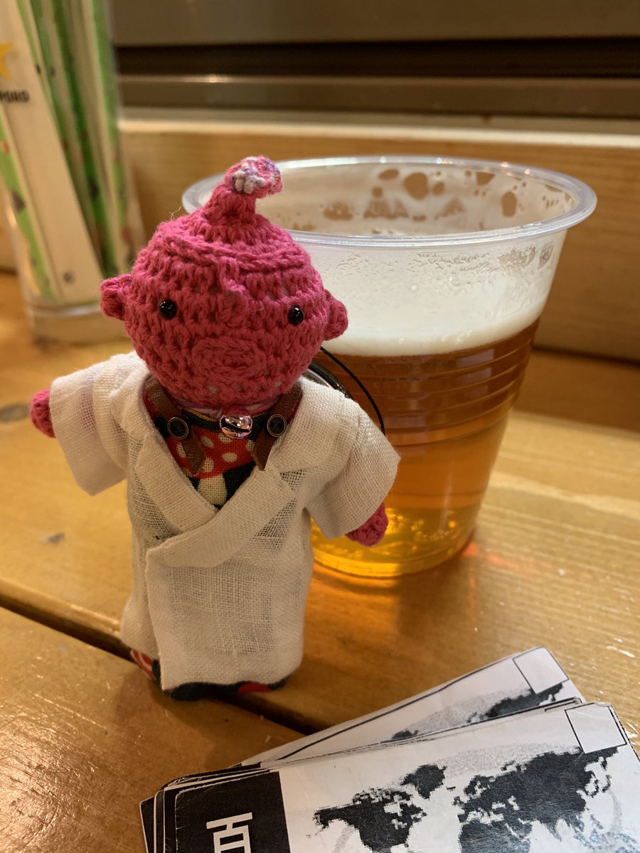 arkurou's tweet photo. こっそりひっそりとサッポロモノヴィレッジ潜入！KISSのみなさまと記念撮影したり勝手に写ってごめんなさい
みなさんほんとにありがとう！
シメは生ビールで💦 https://t.co/fvVQcnO3yZ