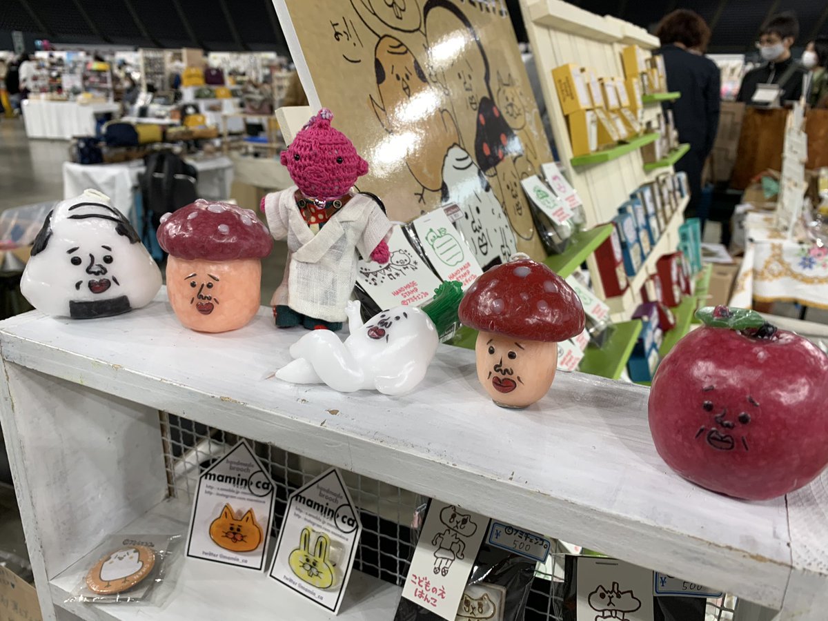arkurou's tweet photo. こっそりひっそりとサッポロモノヴィレッジ潜入！KISSのみなさまと記念撮影したり勝手に写ってごめんなさい
みなさんほんとにありがとう！
シメは生ビールで💦 https://t.co/fvVQcnO3yZ
