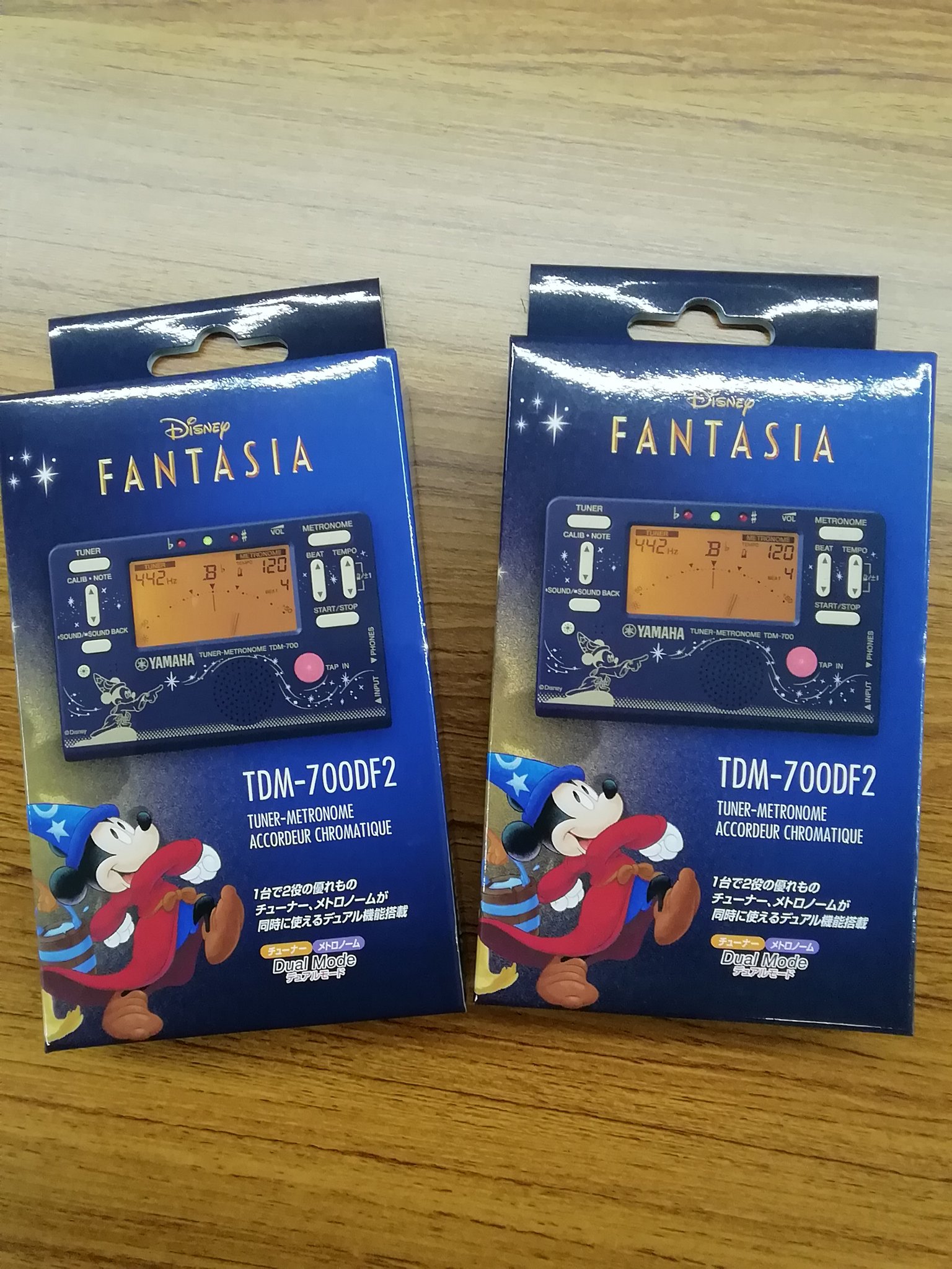 二葉楽器 ヤマハのチューナーメトロノームのディズニーシリーズに今年も新しいデザインが登場です 今回のデザインは魔法使いの弟子ミッキーマウス 現在在庫あります T Co Rihvz81iwj Twitter