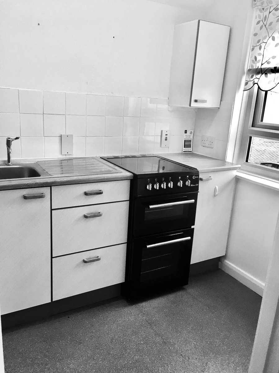 Osbornehouse_AH's tweet photo. We still have this studio apartment to rent @Osbornehouse_AH
Housing for over 55's
You can also find us on
#TyneandWearhomes
#rentedproperty
#renting
#Wallsend NE28 6PY https://t.co/RGMV8n6DnO