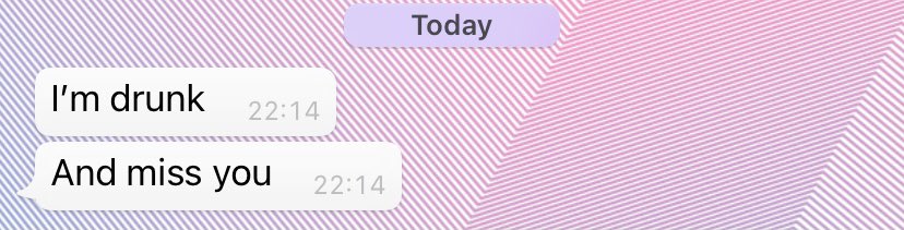 Zoe_Newark's tweet photo. Everyone needs a best friend like this @alicemia_ https://t.co/IkL39nS986