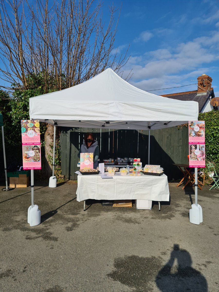 Set up and ready to go 🧁🍪🍰