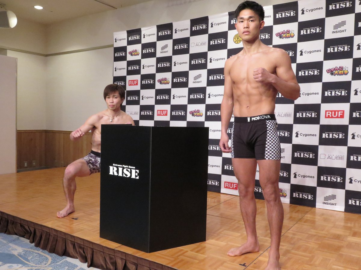 WbKoji's tweet photo. 初お披露目の計量用のパーテーションが #吉沼大樹 の #ファイティングポーズ を隠している(笑)。スーパーライト級で注目の一戦。以前取材させてもらった#森香津眞(#チームドラゴン)は久々の登場ですね。「(自分の試合は)メインだと聞いていた」と訴える吉沼は内容でメインを食ってほしい。#RISE146 https://t.co/XgTzfmInR6
