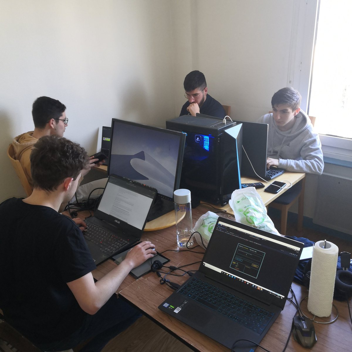 KC C0R4Y4 (@c0r4y4) on Twitter photo <a href="/CTF_FlagMalo/">Flag’Malo</a> <a href="/CTF_FlagMalo/">Flag’Malo</a>