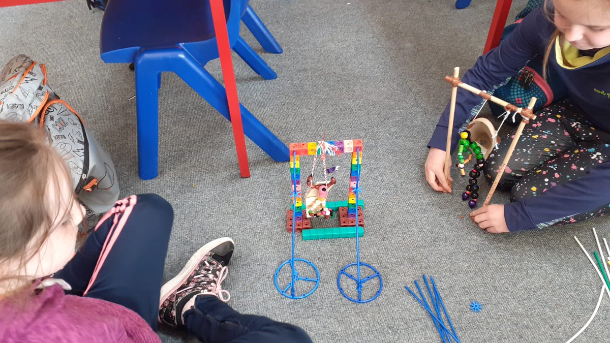 SilverminesNS's tweet photo. Science meets Art and Geography in Ms. O'Meara's class this week with some amazing project work from children in 2nd and 3rd class.....Ar fheabhas ar fad 👏👏👏....#crosscurricularintegration https://t.co/ab2UbYKux5